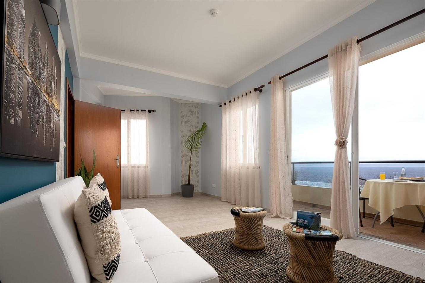 Perola Views Inn By Madeira Sun Travel Порту-Моніш Екстер'єр фото