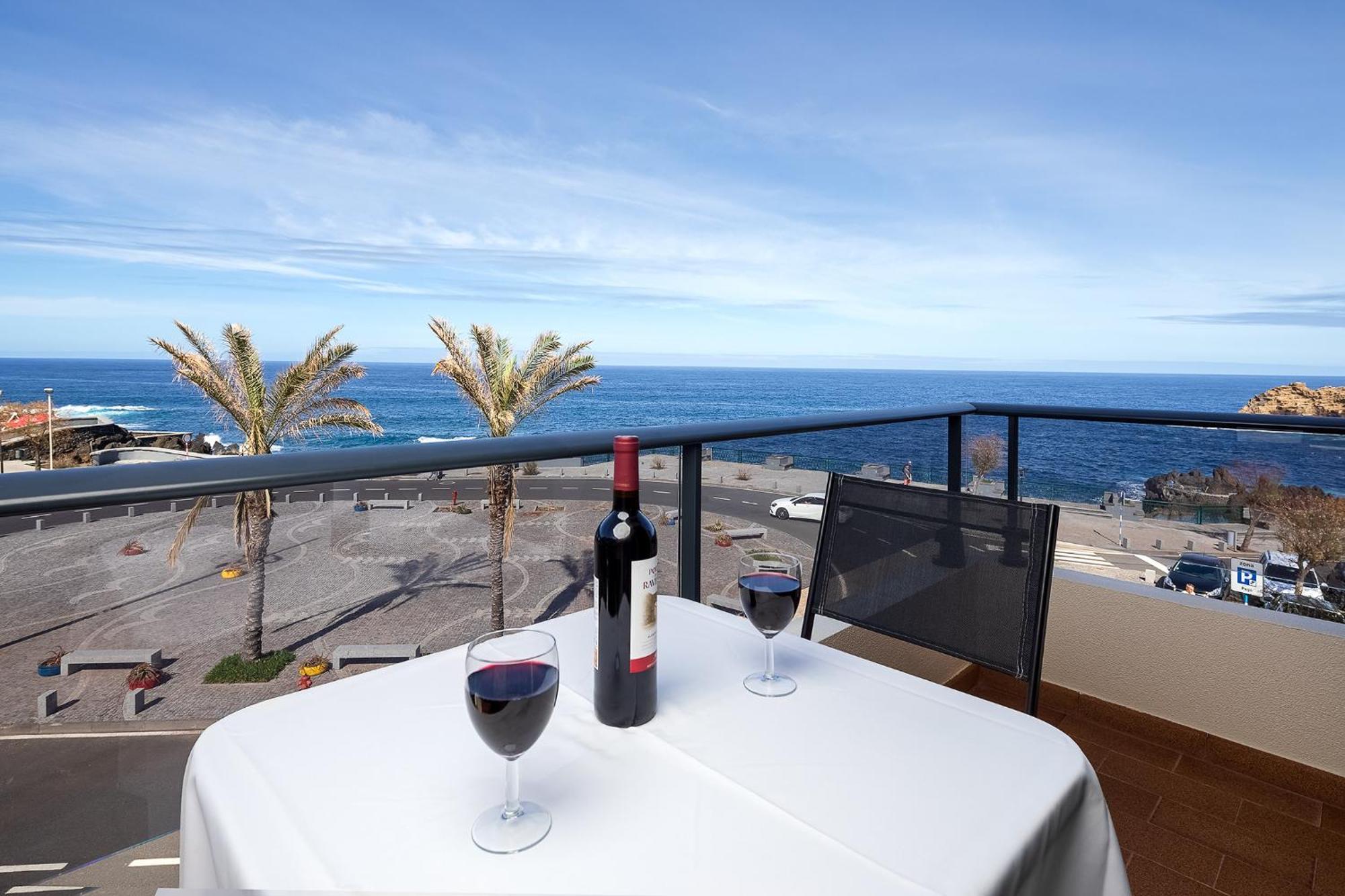 Perola Views Inn By Madeira Sun Travel Порту-Моніш Екстер'єр фото