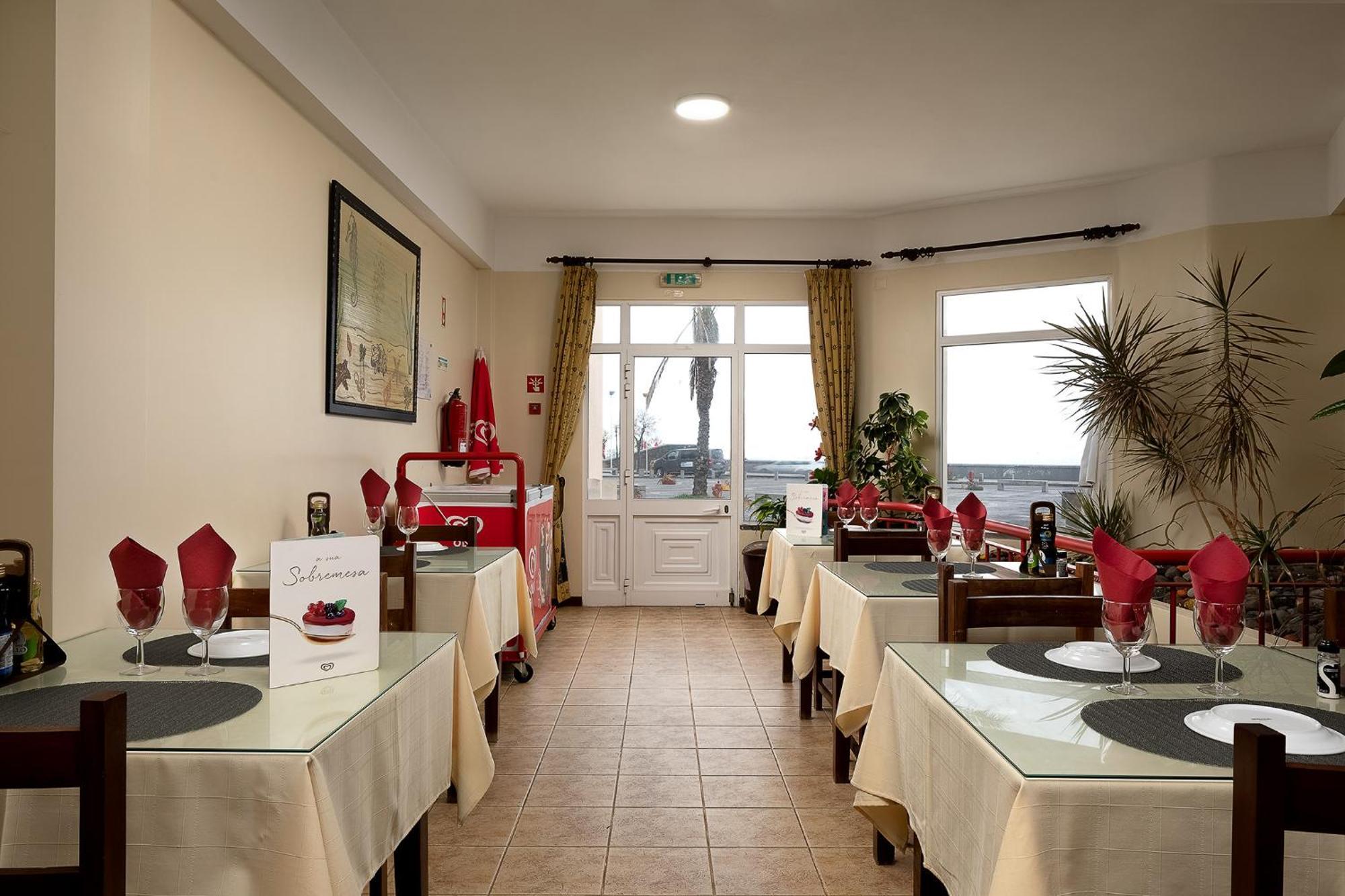 Perola Views Inn By Madeira Sun Travel Порту-Моніш Екстер'єр фото